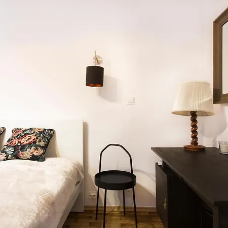 Wspanialy, Stylowy Apartament W Sercu Starego Miasta-3